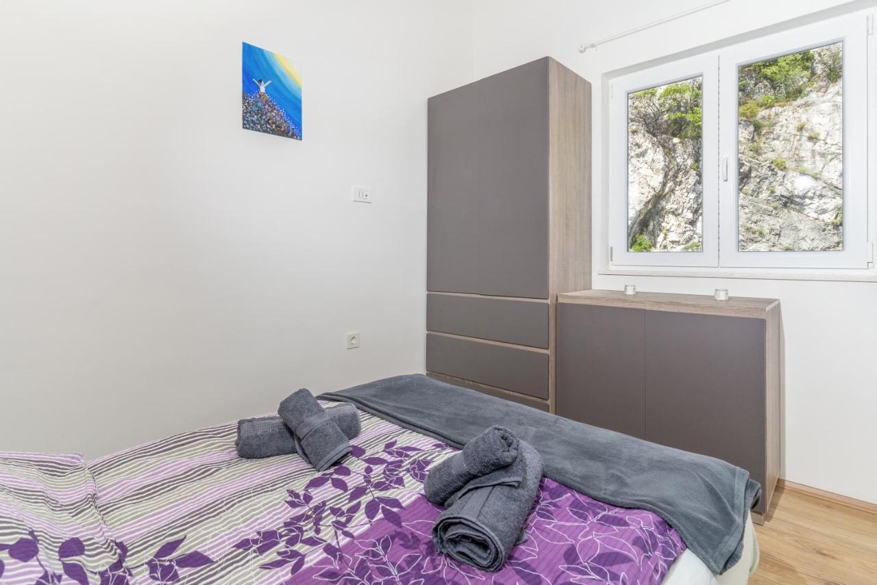 Stunning Apartment In Quiet Street Near Center With Free Parking 4 Floor Rijeka Exterior foto